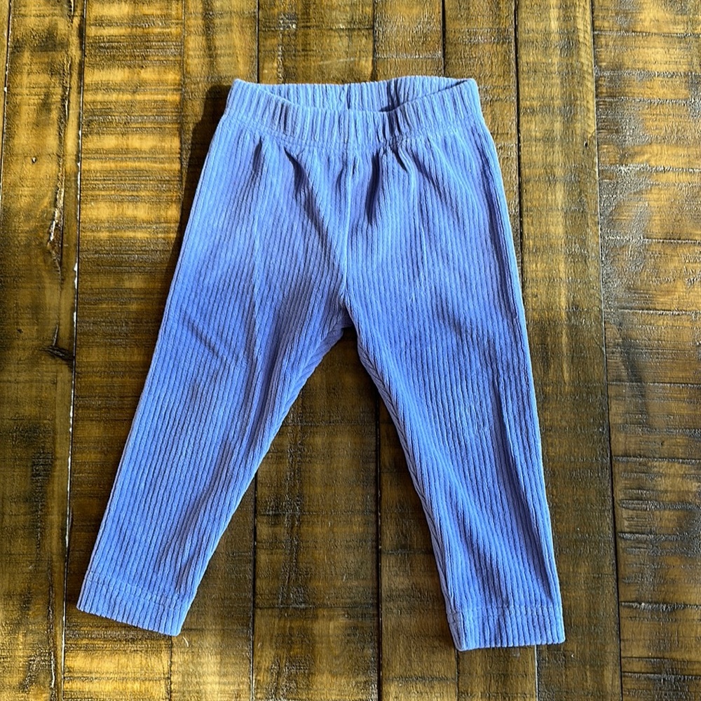 Size 2T lilac (light purple) corduroy pants